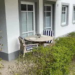 Sonnige & Neu Eingerichtete Apartment *