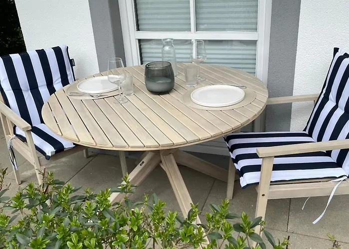 Sonnige & Neu Eingerichtete Apartment Timmendorfer Strand