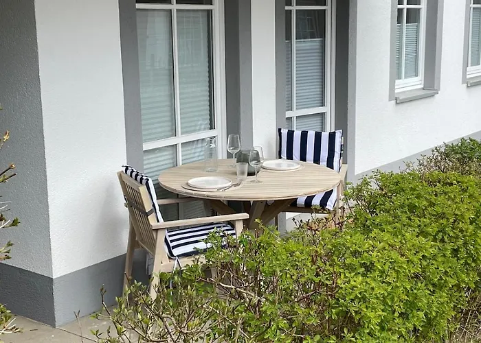 Sonnige & Neu Eingerichtete Apartment *